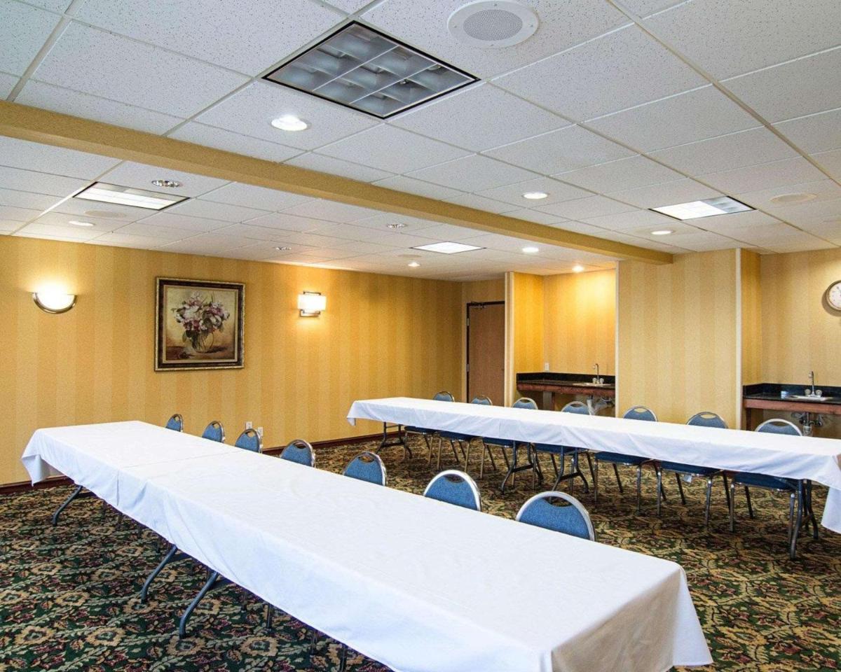 Quality Inn Midland - image 4