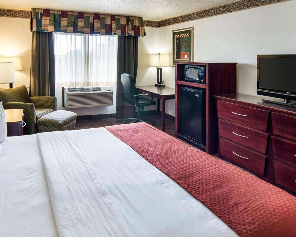 Quality Inn Midland - image 6