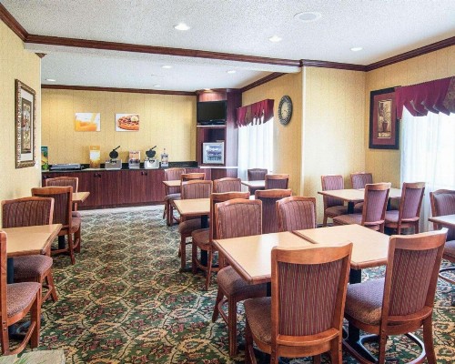 Quality Inn Midland - image 8