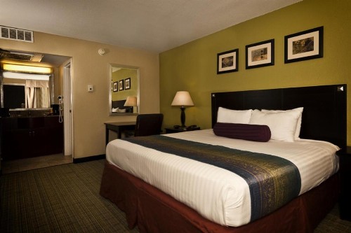Grand Texan Hotel and Convention Center - image 25