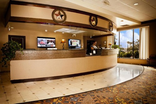Grand Texan Hotel and Convention Center - image 7