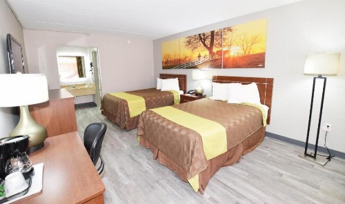 Days Inn by Wyndham Midland - image 16