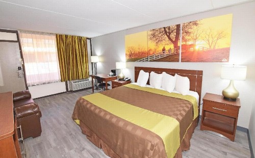 Days Inn by Wyndham Midland - image 19