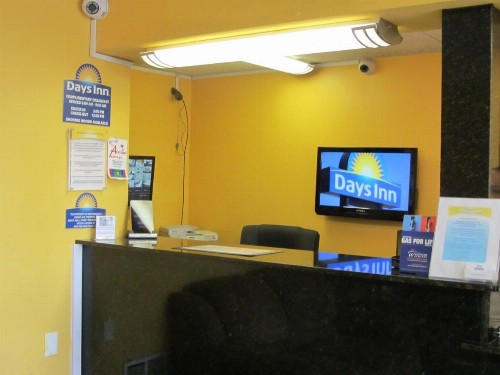Days Inn by Wyndham Midland - image 26