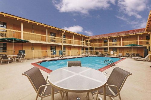 La Quinta Inn by Wyndham Midland - image 22