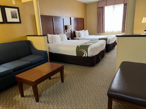 Quality Suites Midland - image 46