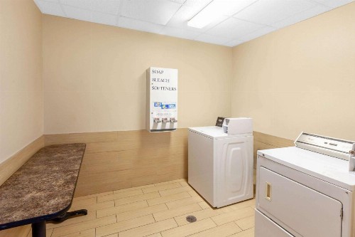La Quinta by Wyndham Midland North - image 36