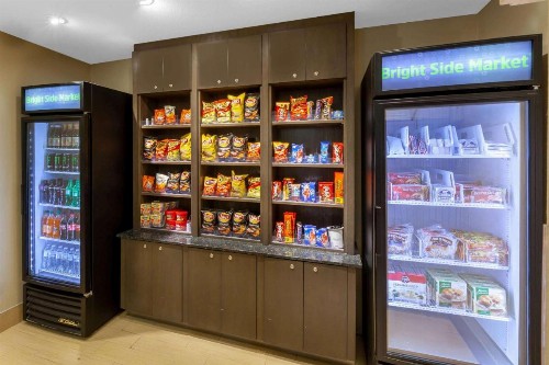 La Quinta by Wyndham Midland North - image 37