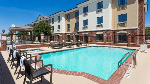 Holiday Inn Express & Suites Midland Loop 250 an IHG Hotel - image 36