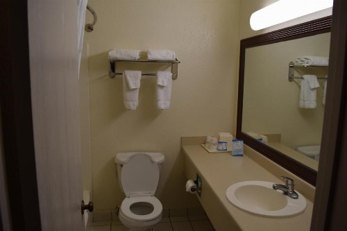Baymont by Wyndham Midland Airport - image 32