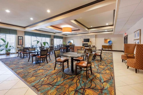Best Western Plus Midland Suites - image 4