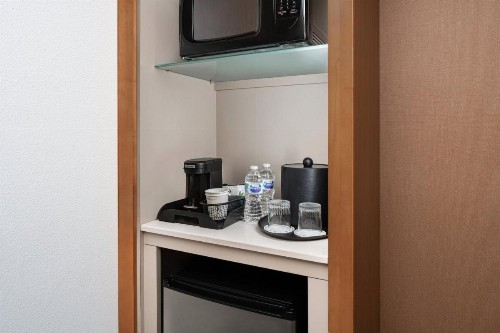 SpringHill Suites by Marriott Midland Odessa - image 9