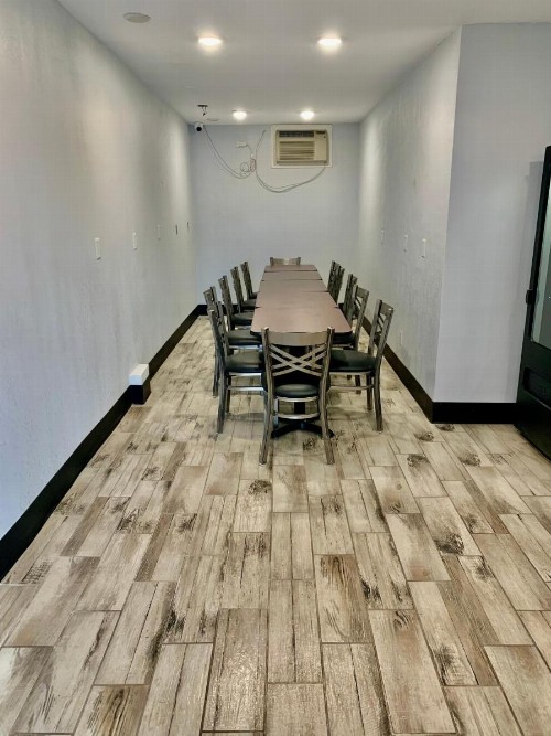 Executive Inn - image 43