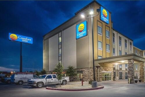 Comfort Inn Midland South I-20 - image 4