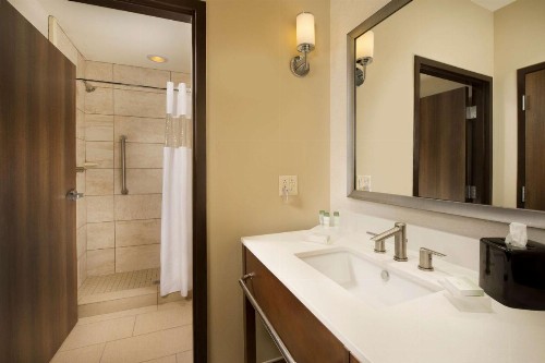 Homewood Suites by Hilton Midland - image 18