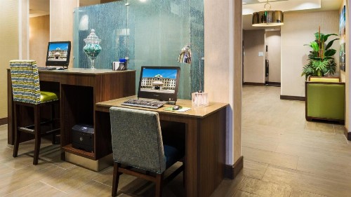 Holiday Inn Express & Suites Midland South I-20 an IHG Hotel - image 21