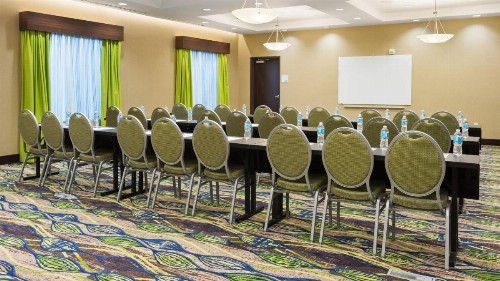 Holiday Inn Express & Suites Midland South I-20 an IHG Hotel - image 33