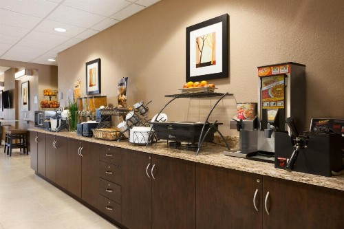 Microtel Inn & Suites by Wyndham - image 23