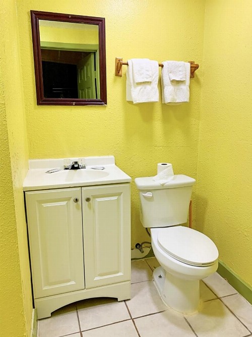 Luxury Inn - image 3
