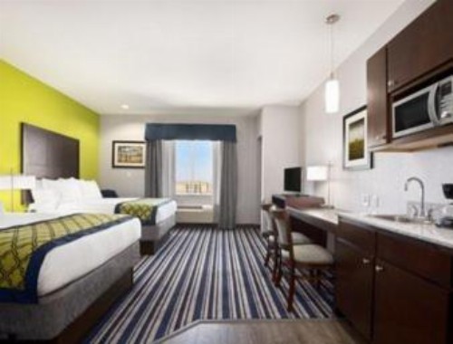 Hawthorn Suites by Wyndham Midland - image 16