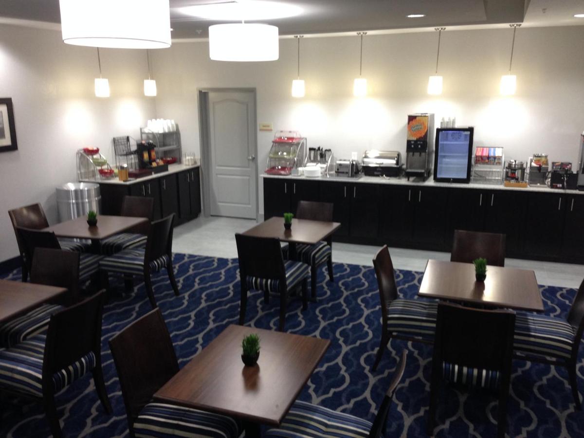 Hawthorn Suites by Wyndham Midland - image 4