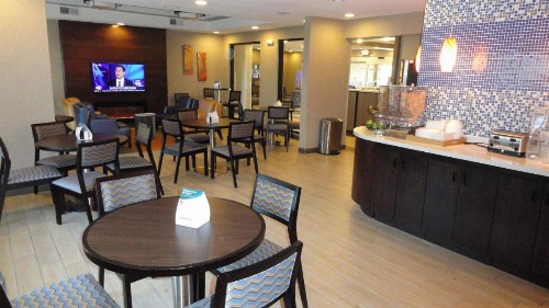 MainStay Suites Midland - image 10