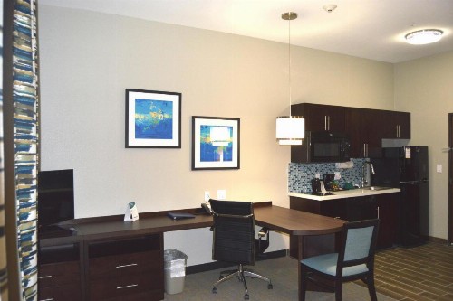 MainStay Suites Midland - image 18