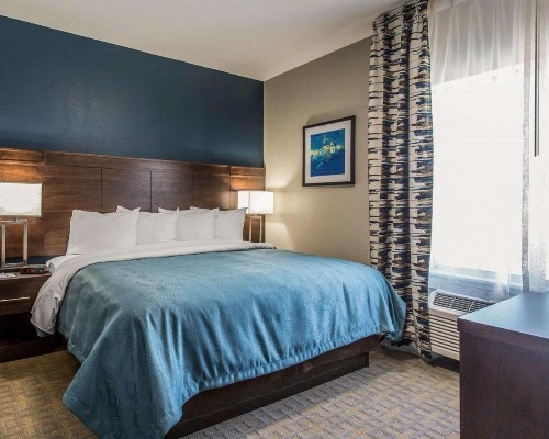 MainStay Suites Midland - image 5