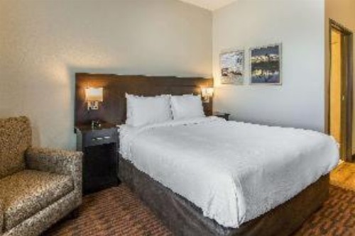 Suburban Extended Stay Hotel Midland I-20 - image 22