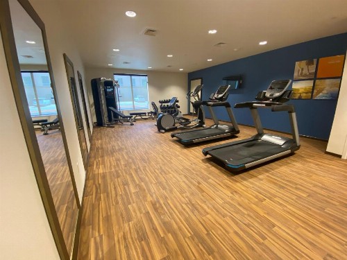 Comfort Suites Midland West - image 23