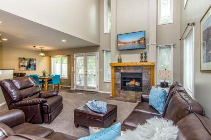 1408 10th Ave Apt 16, Union Grove, Wi 53182