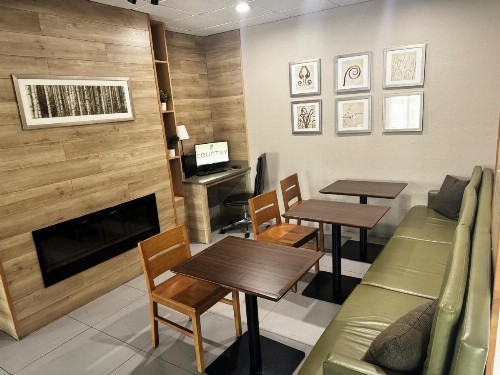 Country Inn & Suites by Radisson Midway FL - image 22