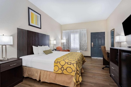 Baymont by Wyndham Midway - image 14