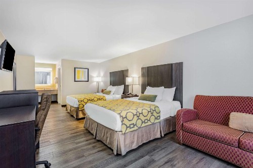 Baymont by Wyndham Midway - image 23
