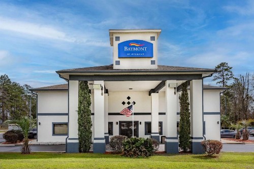 Baymont by Wyndham Midway - image 33