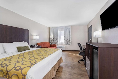 Baymont by Wyndham Midway - image 43