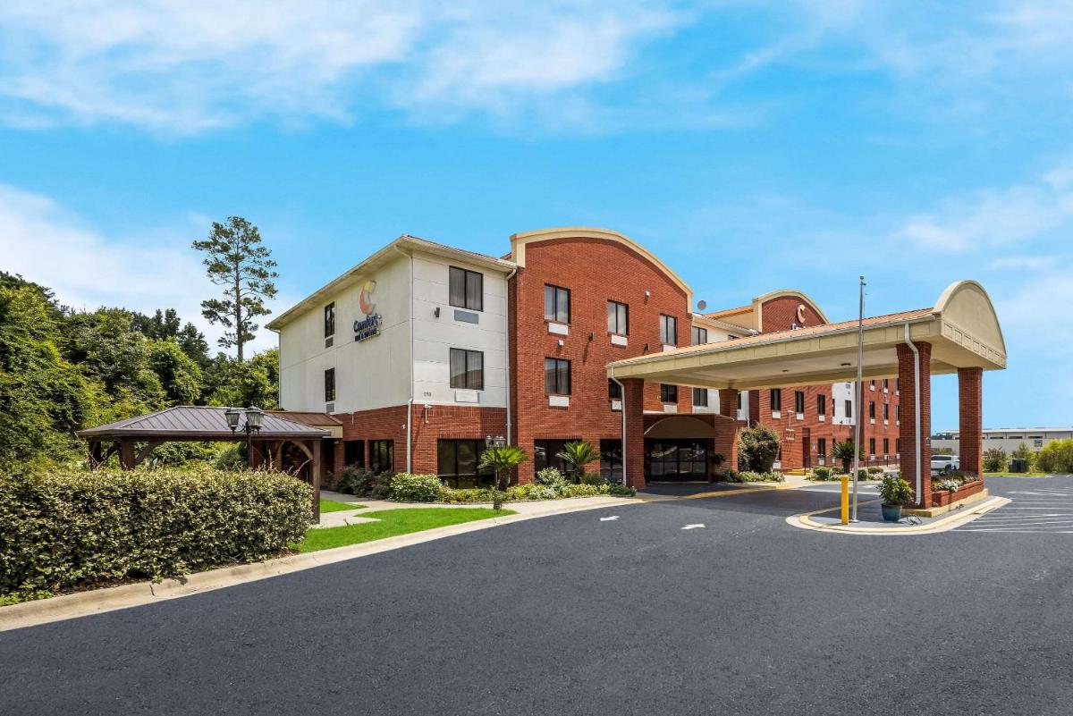 Comfort Inn & Suites Midway - Tallahassee West - main image