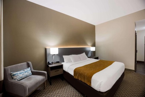 Comfort Inn & Suites Midway - Tallahassee West - image 15