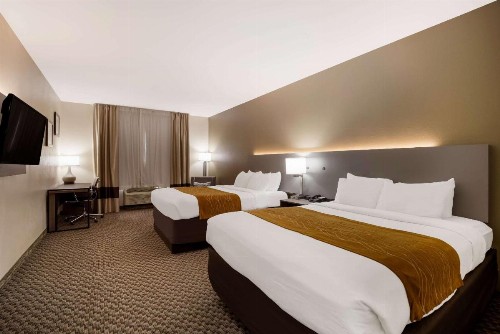 Comfort Inn & Suites Midway - Tallahassee West - image 6