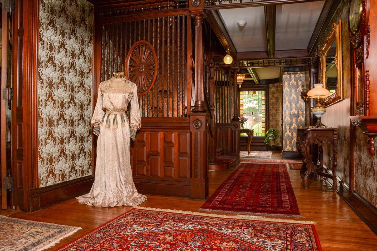 The Towers Bed & Breakfast - main image