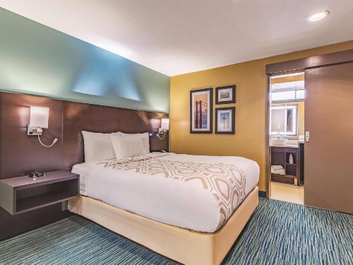 La Quinta by Wyndham San Francisco Airport West - image 35
