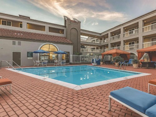 La Quinta by Wyndham San Francisco Airport West - image 38