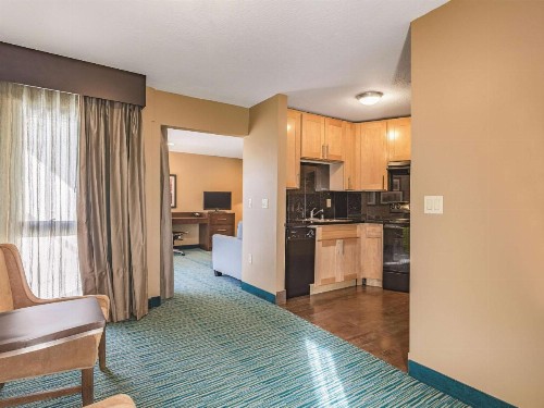 La Quinta by Wyndham San Francisco Airport West - image 40
