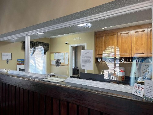 Admiralty Suites & Inn - Millington - image 2
