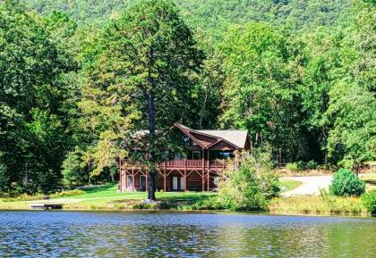 New Listing! Lakefront Log Home With Large Balcony Home