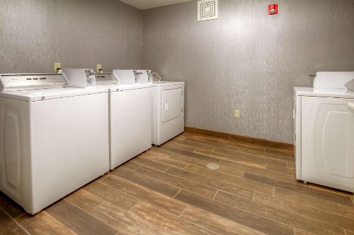 Hampton Inn Milpitas - image 25