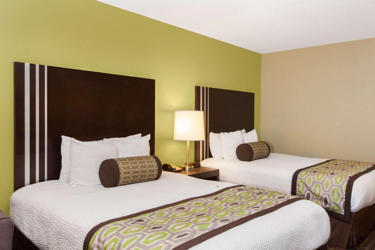 Days Inn by Wyndham San Jose Airport - image 3