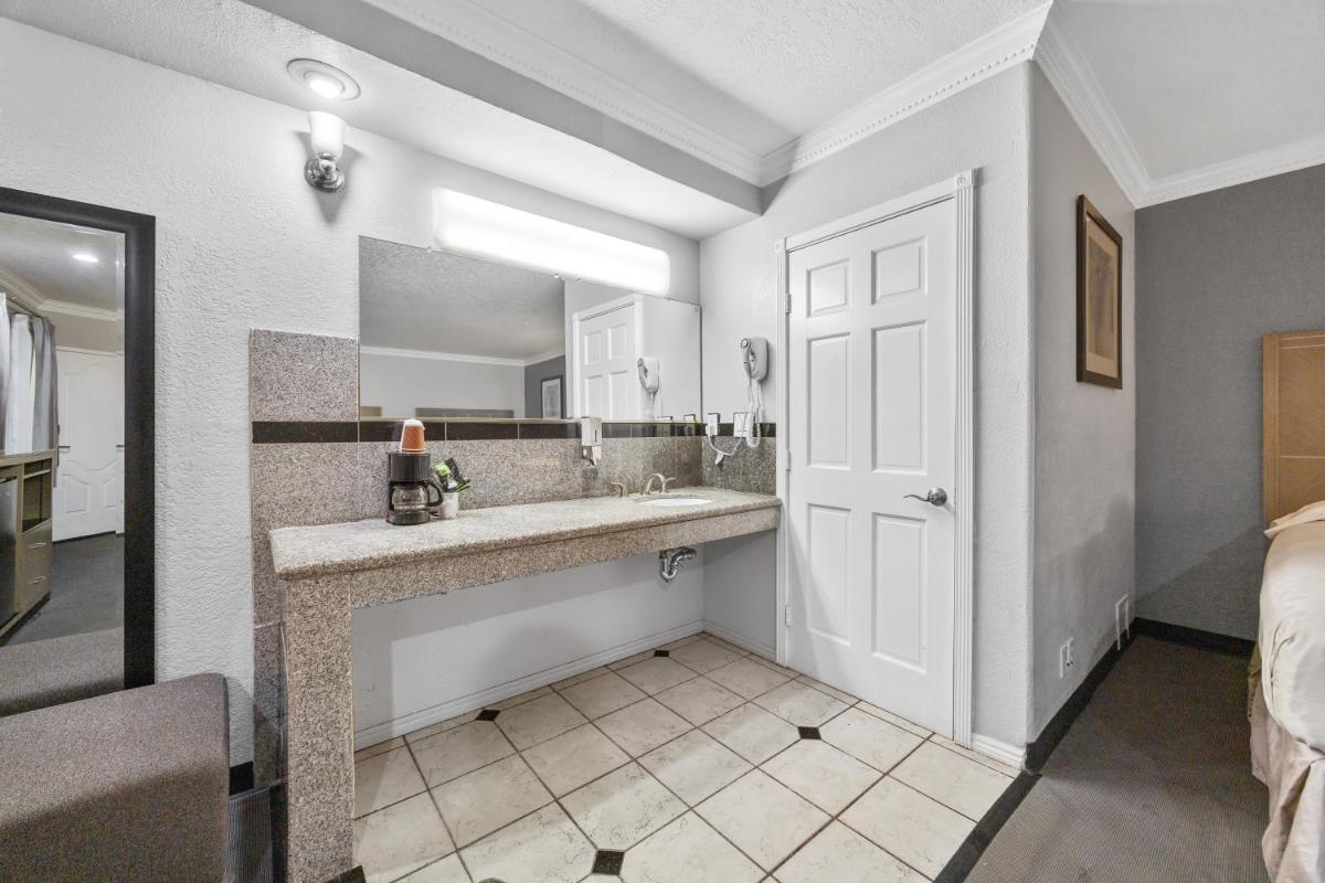 Americas Best Value Inn - Milpitas - image 3