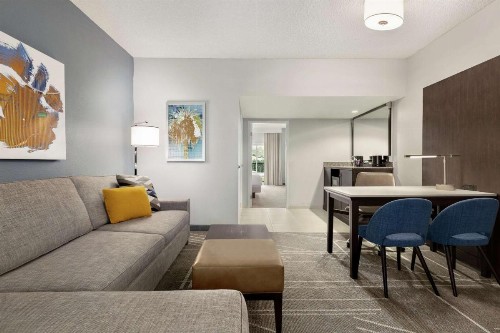 Embassy Suites Milpitas - Silicon Valley - image 12