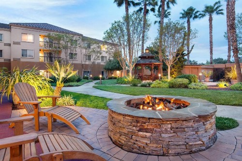 Courtyard Milpitas Silicon Valley - image 1